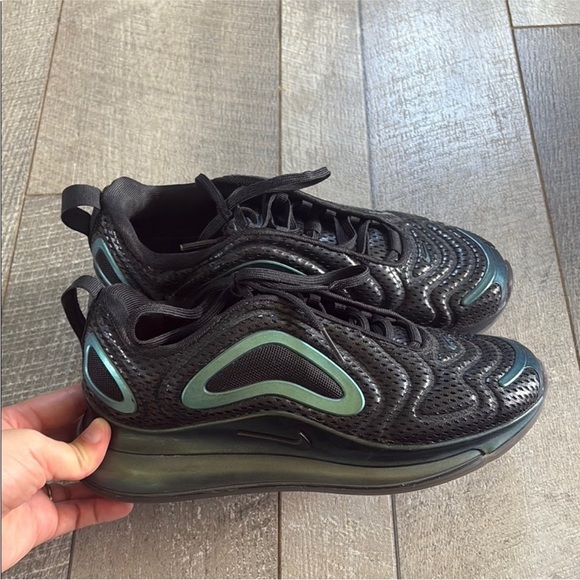 Nike Air Max 720 Size 7 Throwback Future Iridescent Green and Black Shoes. - Picture 5 of 12